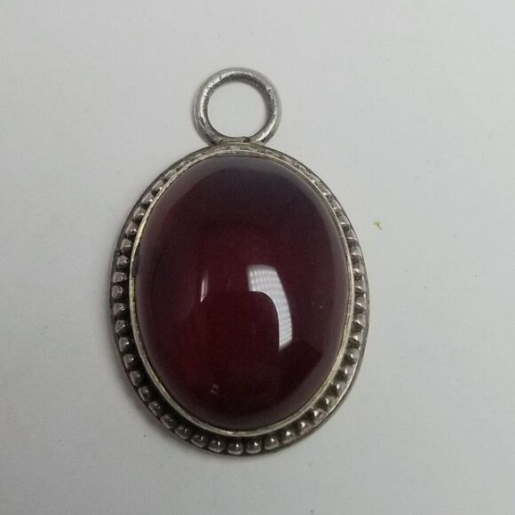 Vintage Sterling Silver Dark Red Glass Cabochon Pendant Charm Oval Shape, Estate - Picture 2 of 7